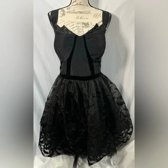 NWT Hot Topic DC Comics Batman sleeveless black formal size 2X - Picture 7 of 16